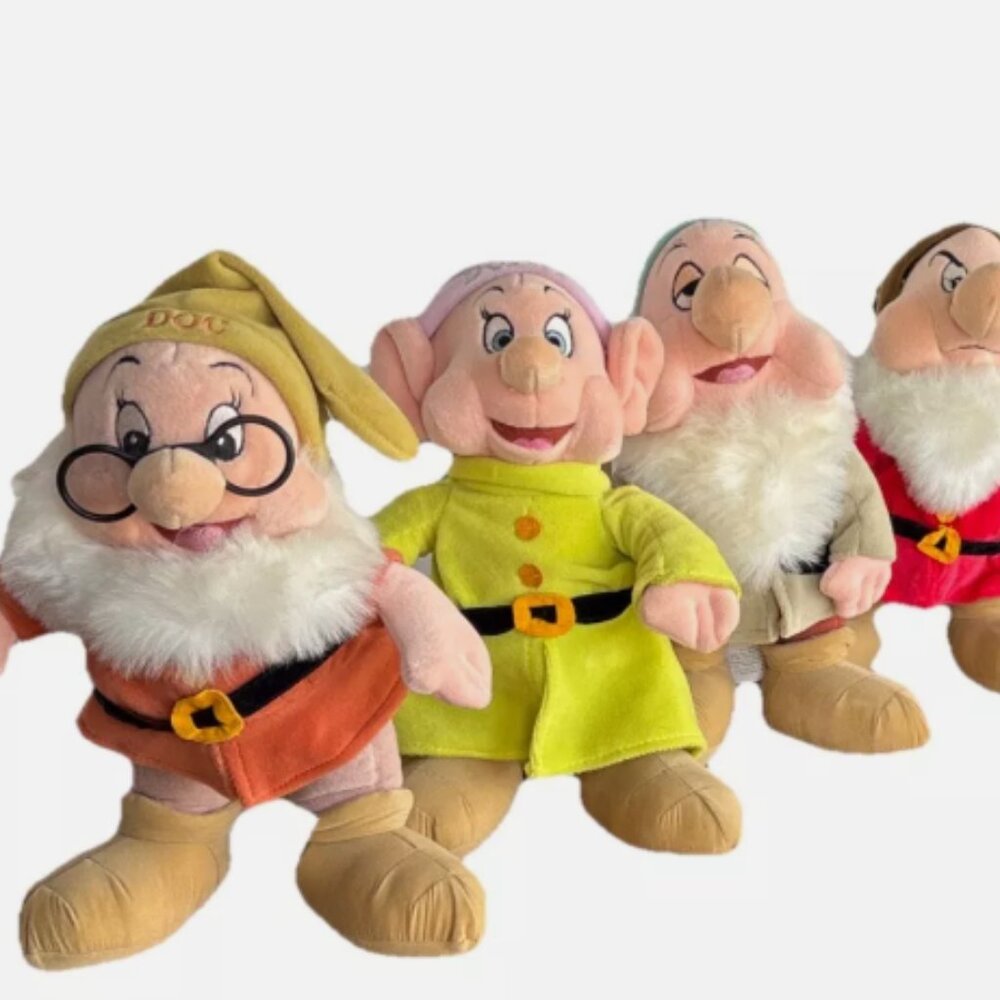 Set of Seven Dwarfs - Disney Store Plush Vintage Rare with tags